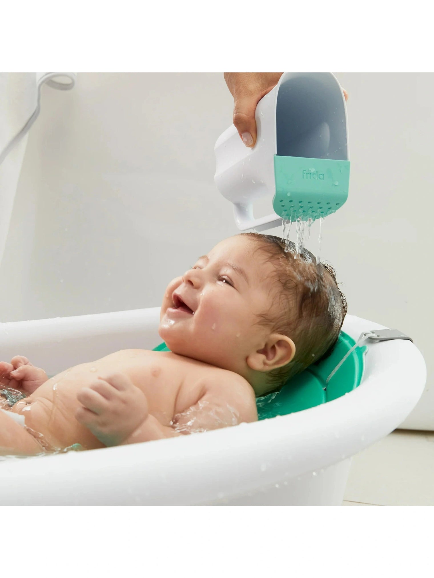 Frida Baby Control the Flow Polypropylene ABS Rinser - White