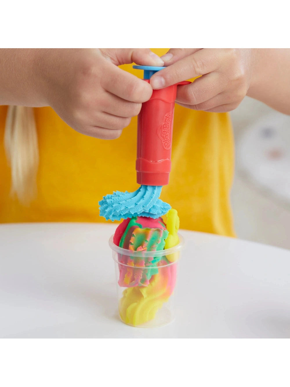 Play-Doh Kitchen Creations Swirlin Smoothie Blender Playset