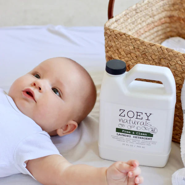 Zoey Naturals Free & Clean Laundry Detergent - 32 oz / 946 ml / up to 42 loads