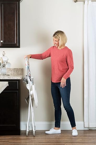 Graco Snack n Stow Highchair - Summer Fruits