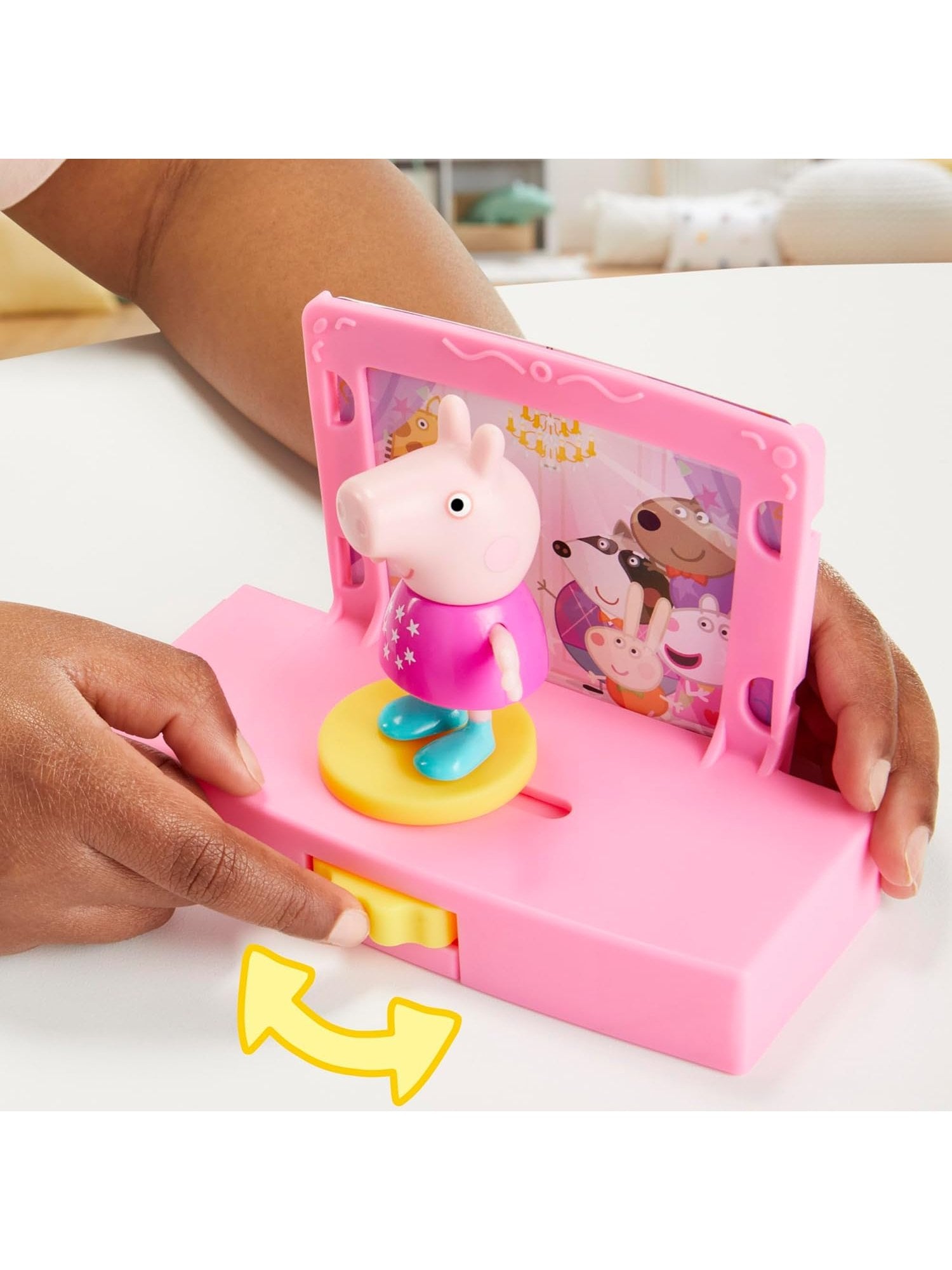 Peppa Pig Peppa’s Dance Party Playset with House