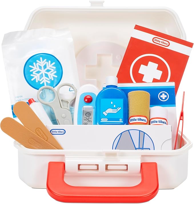 Little Tikes First Aid Kit (includes 25 acessories)