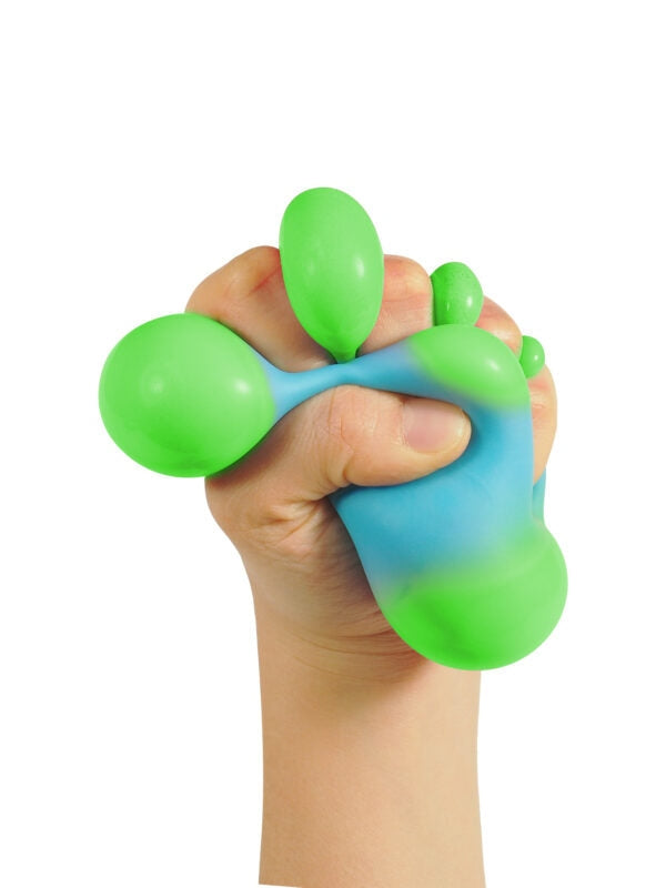 Schyllling NeeDoh Color Change Squeeze Heart