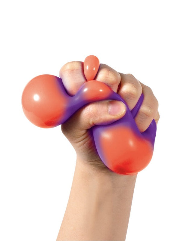 Schyllling NeeDoh Color Change Squeeze Heart