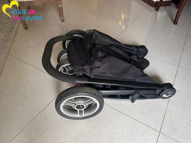 Preloved Jogger City Lite Stroller (Gently Used)