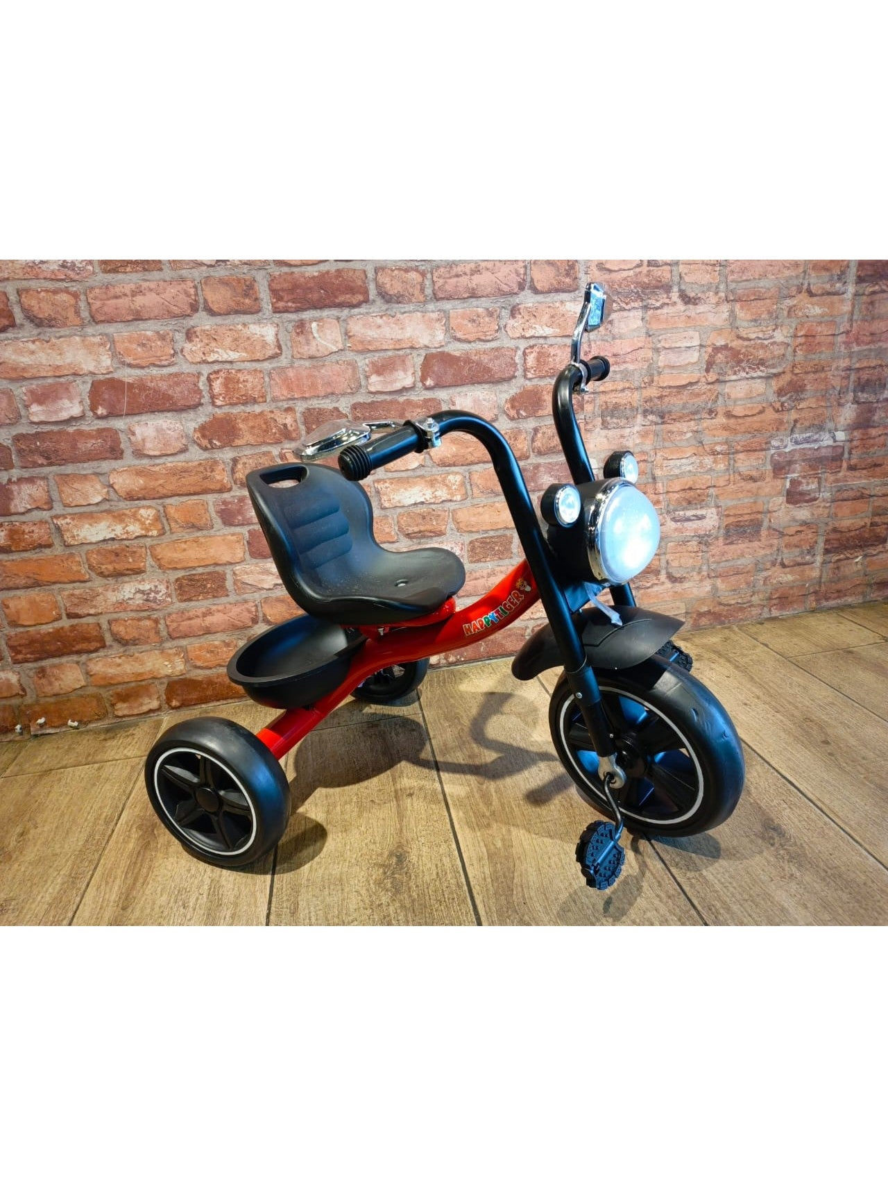 Simba Firstflyer Tricycle - Ages 1-3