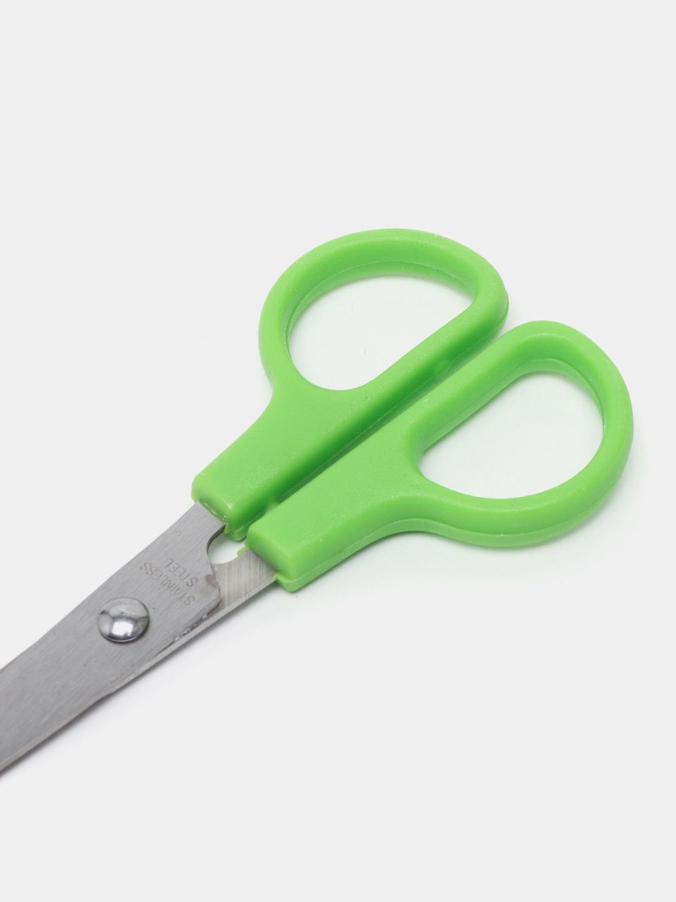Scissors (Available in 3 colours)