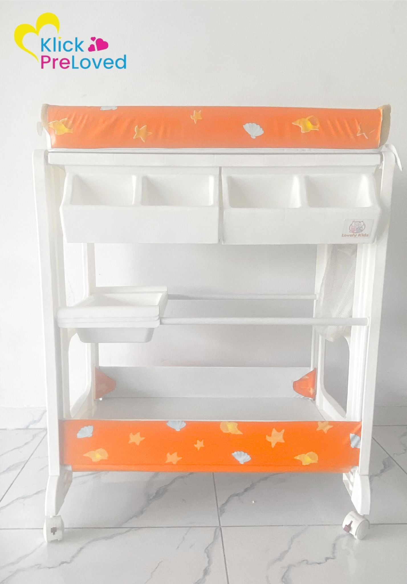 PreLoved Bath and Changing Station (Gently Used)