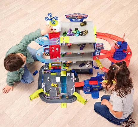 Majorette Super Chase Center+5 Vehicles