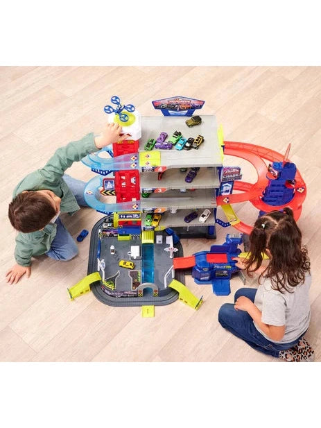 Majorette Super Chase Center+5 Vehicles