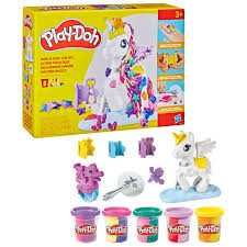 Play-Doh Playset Magical Stylin' Unicorn with 5 Play-Doh Tubs