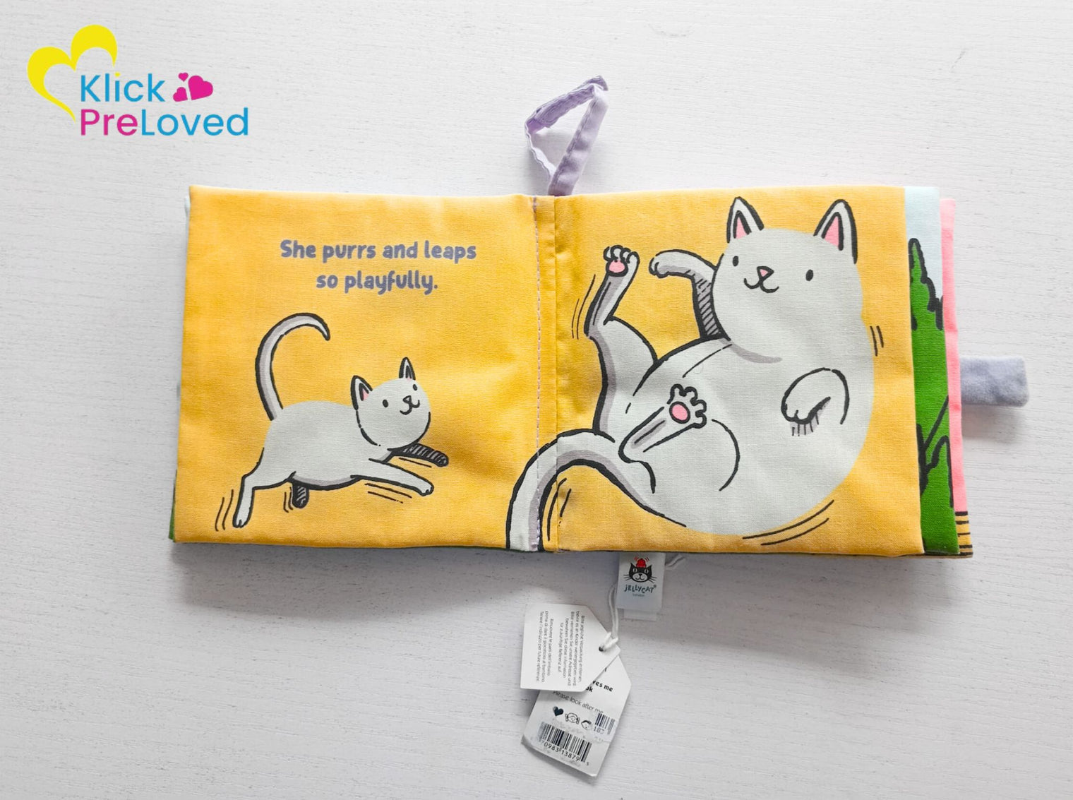 PreLoved Mummy Loves Me Cloth Book 0m+ (Brand New)