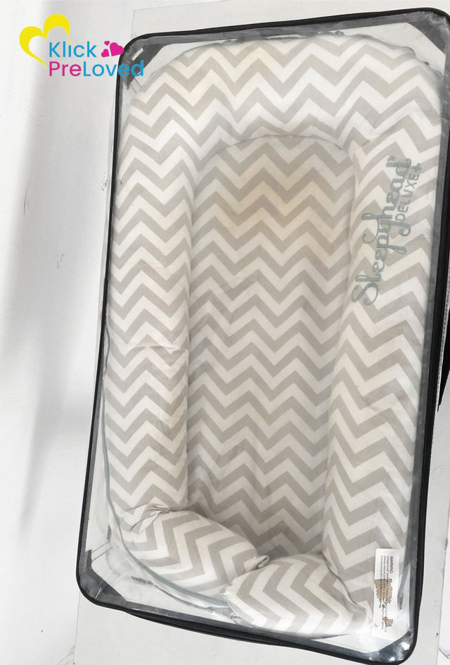 PreLoved Sleepyhead Deluxe with a Storage Bag - White & Brown (Gently Used)