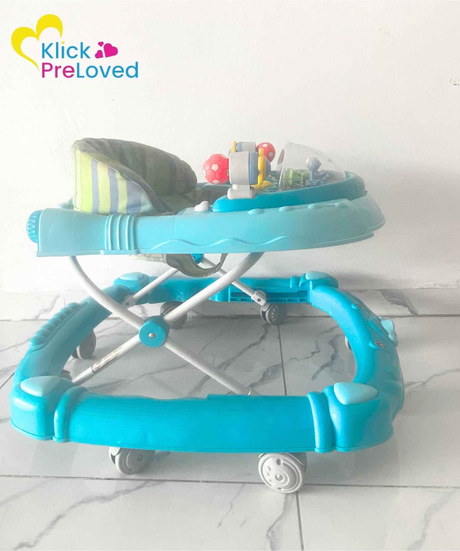 PreLoved Bambino Baby Walker (Loved)