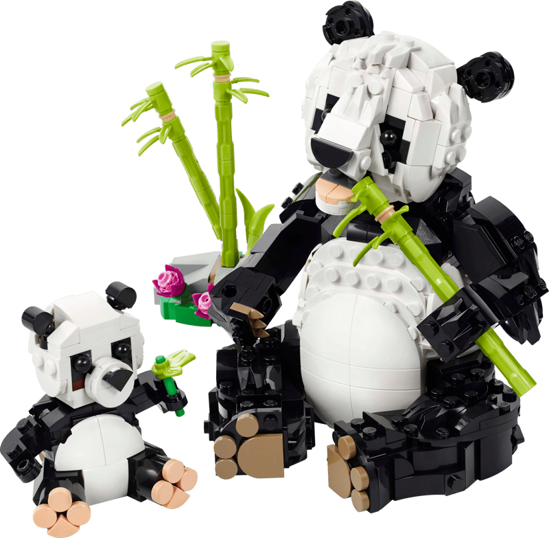LEGO 3-in-1 Wildlife: Panda Family 31165 - 626 Parts
