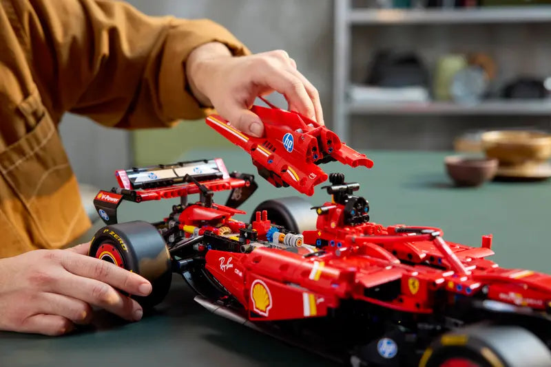 Lego Speed Champions Ferrari SF-24 F1 Race Car