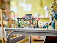 LEGO Friends Heartlake City Cafe 42618 - 426 Parts