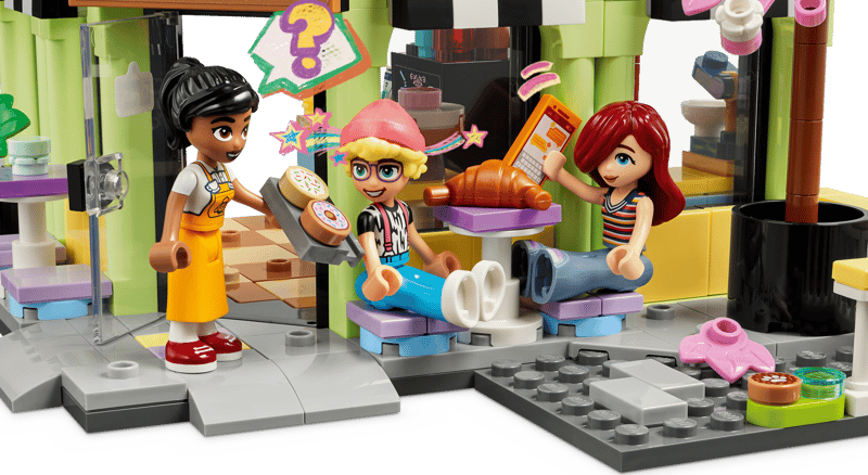 LEGO Friends Heartlake City Cafe 42618 - 426 Parts