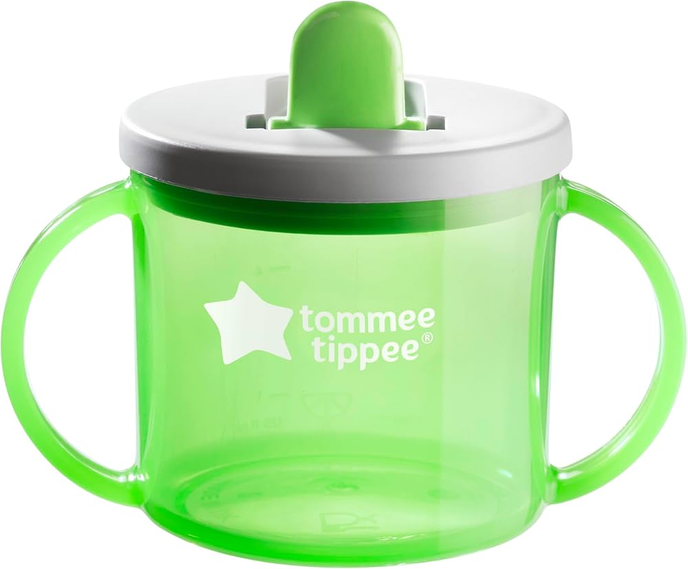 Tommee Tippee First Cup 4m+ (2 colors available)