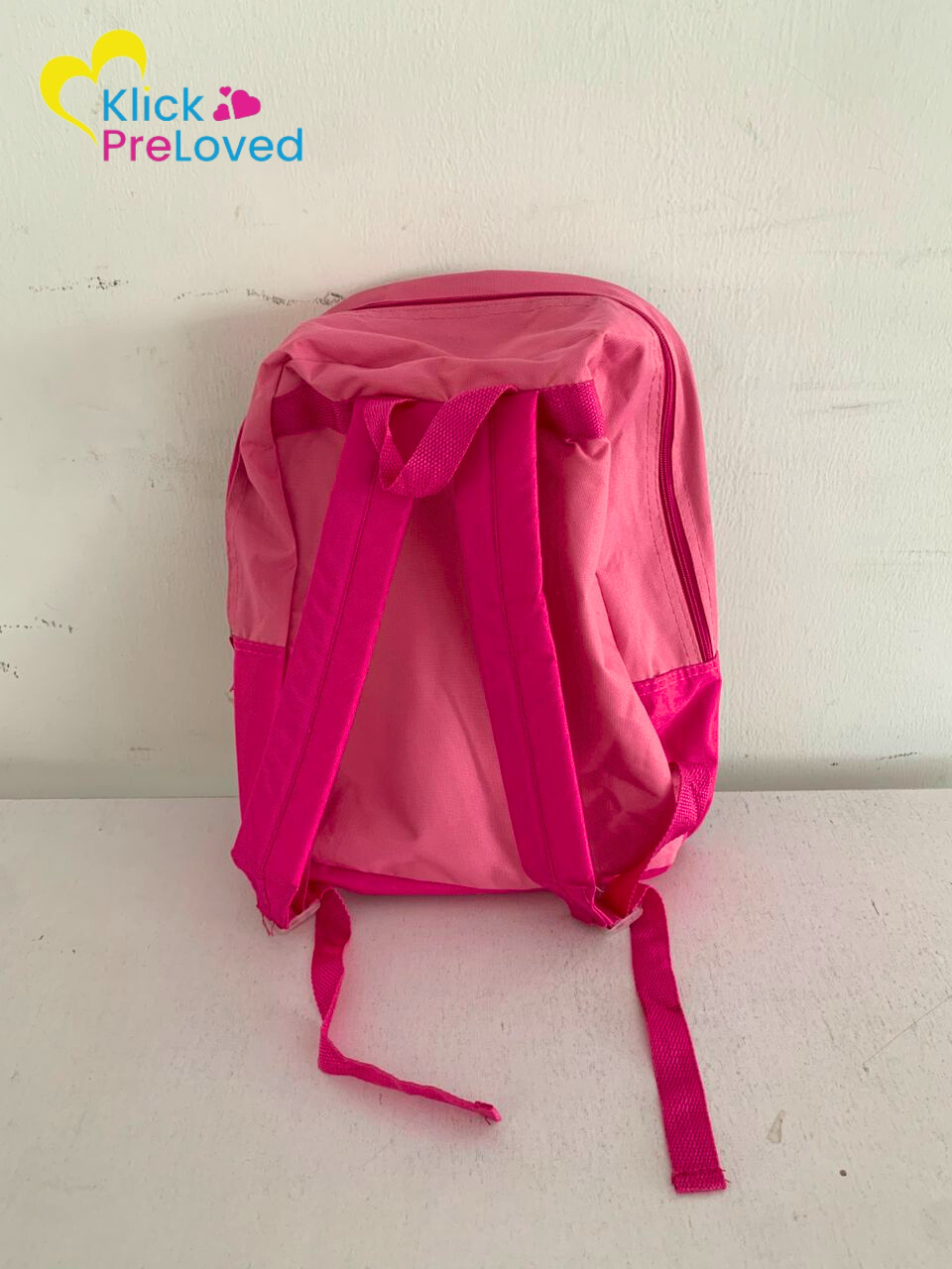 Preloved Minnie Mouse School Bag 14"( Brand New)