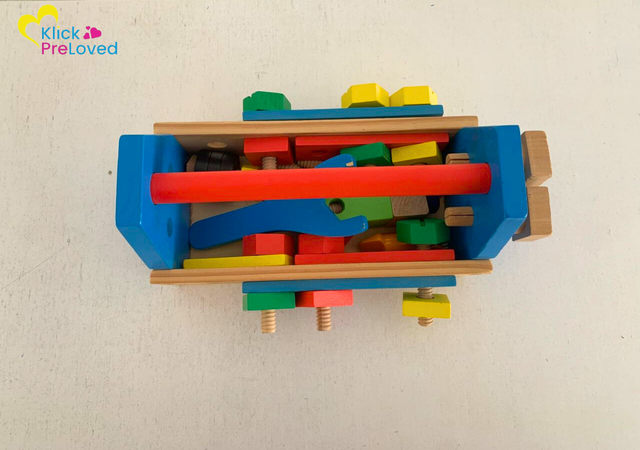 Preloved Melissa and Doug Take-Along Tool Kit Wooden Construction and Building Set (Gently Used)