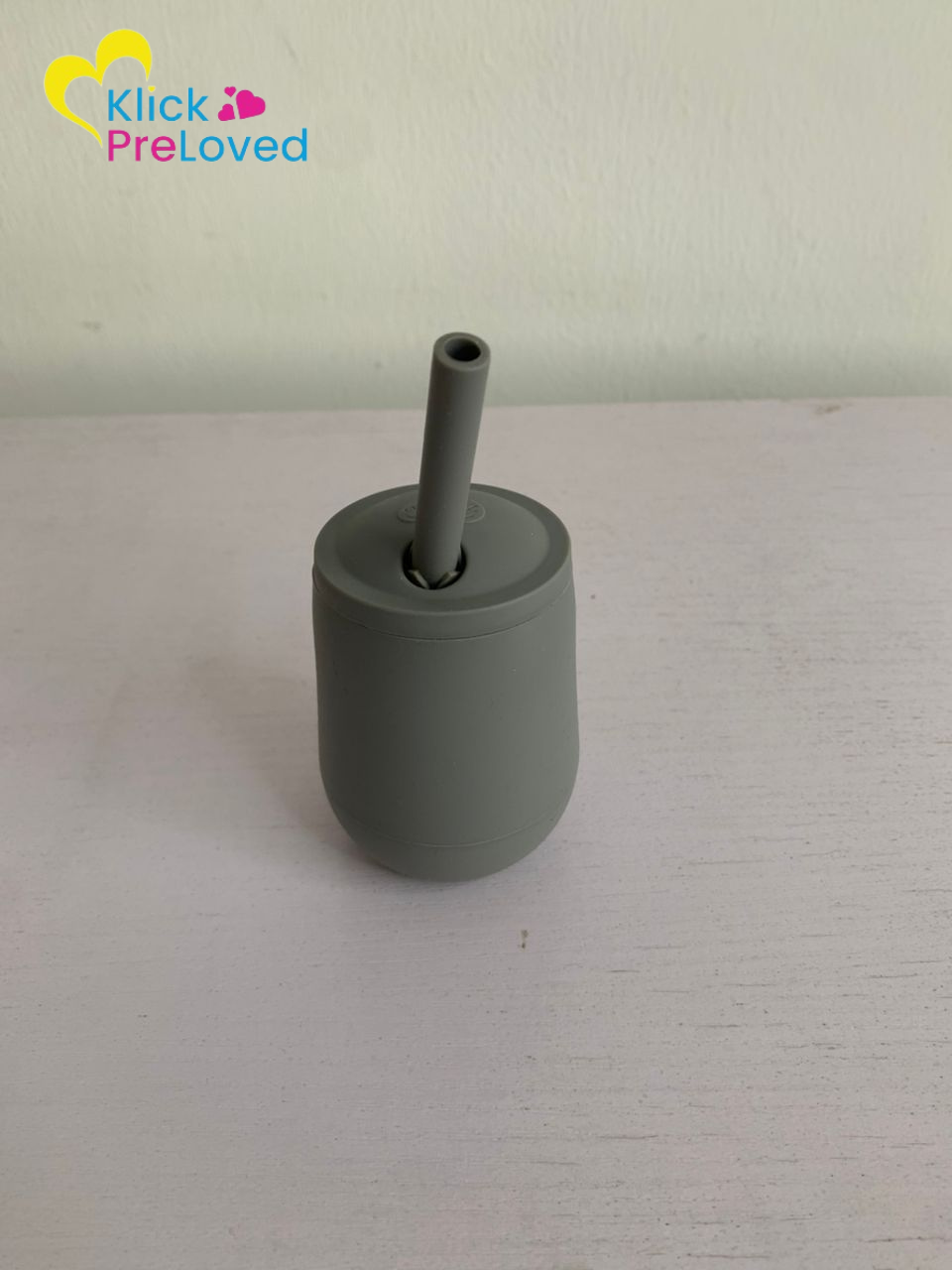 Preloved ezpz Mini Straw and Cup (Gently Used)