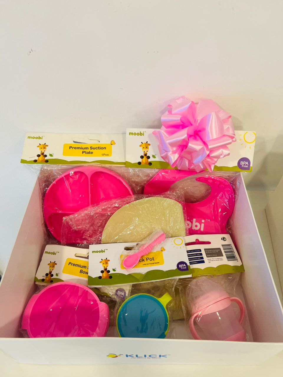 Moobi Baby Girl Gift Hamper
